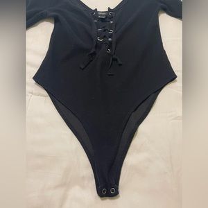 Forever21 long sleeve bodysuit- black (L)